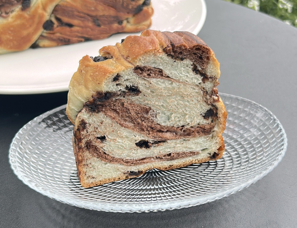 チョコミント食パン ホール